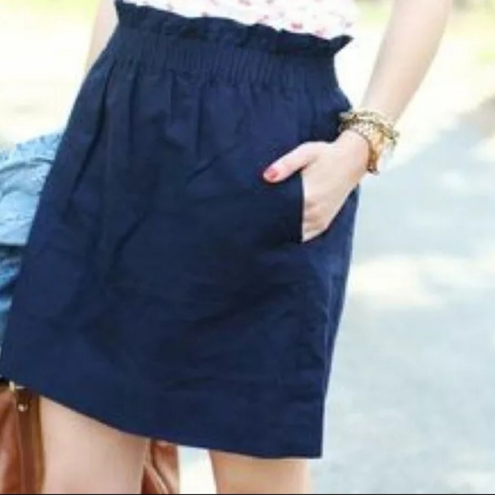 J Crew City Mini Skirt size 00 fits size 2-4